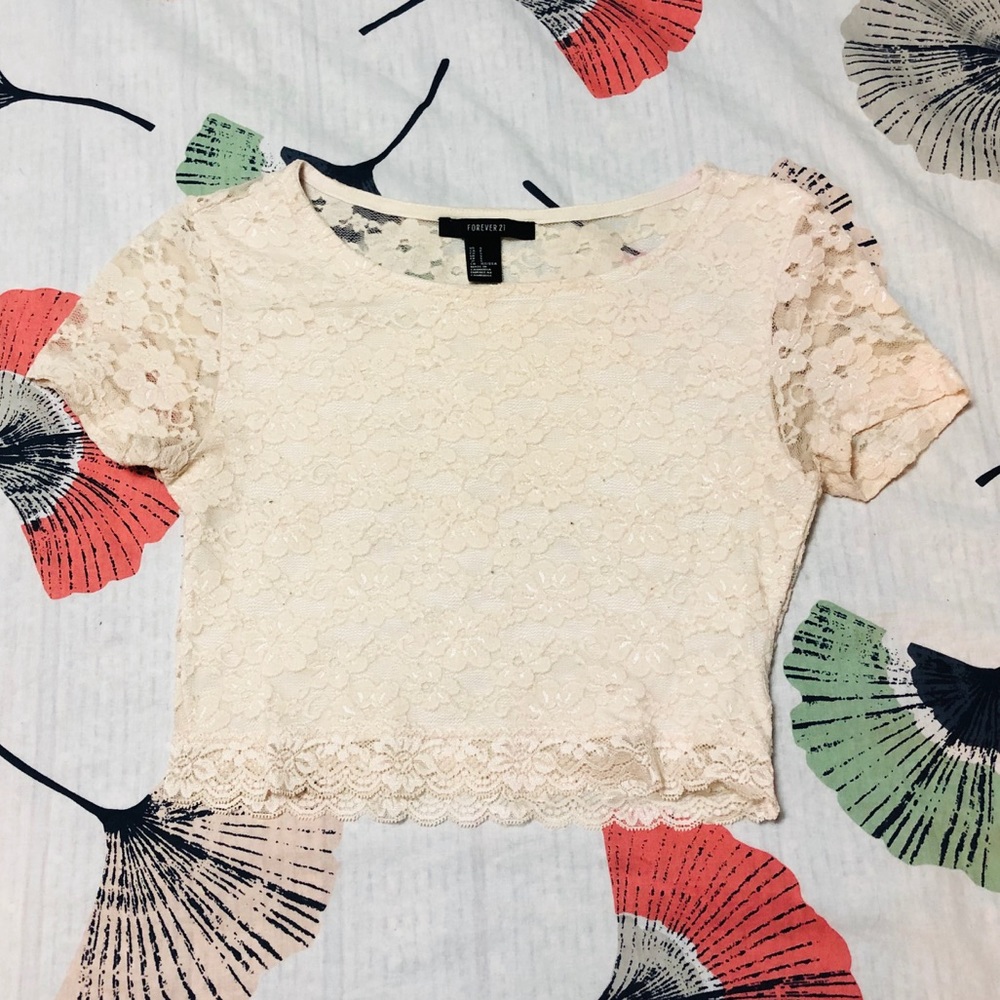 Crop top